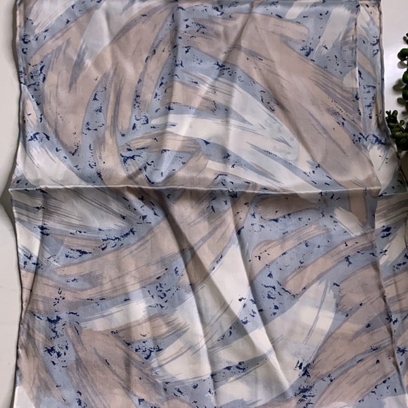 Vintage Adolfo silk neck scarf soft pastels brush stroke print - Picture 4 of 7